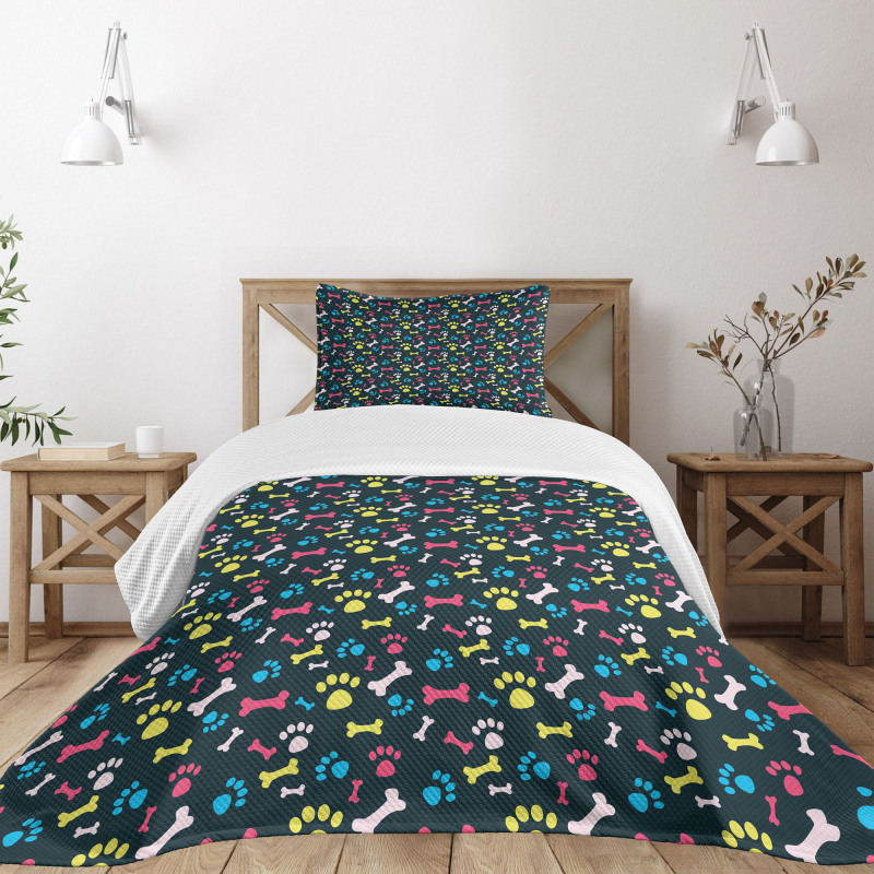 Cool Canine Bones Bedspread Set