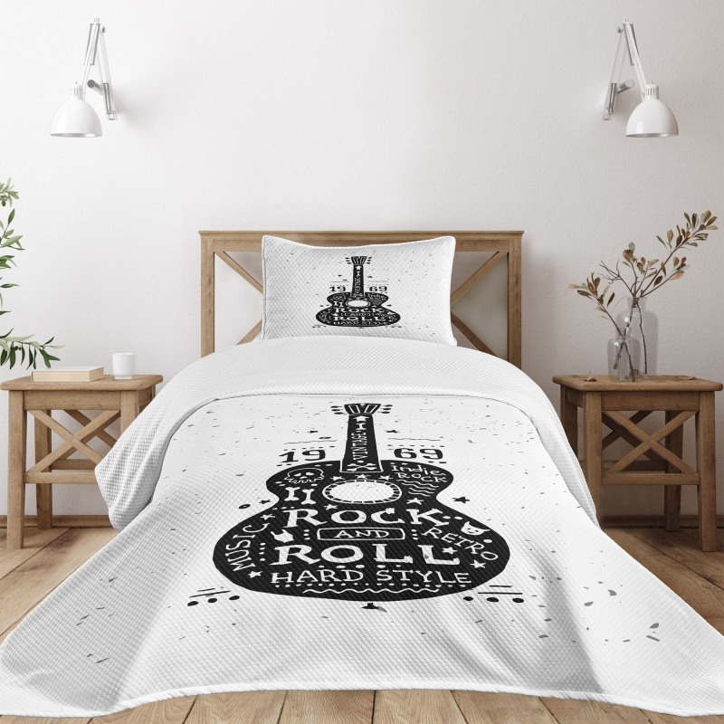 Grunge Look Rock 'n' Roll Bedspread Set