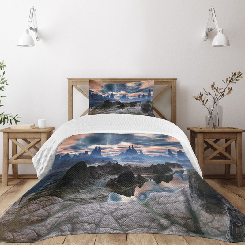 Rock Towers Alien World Bedspread Set