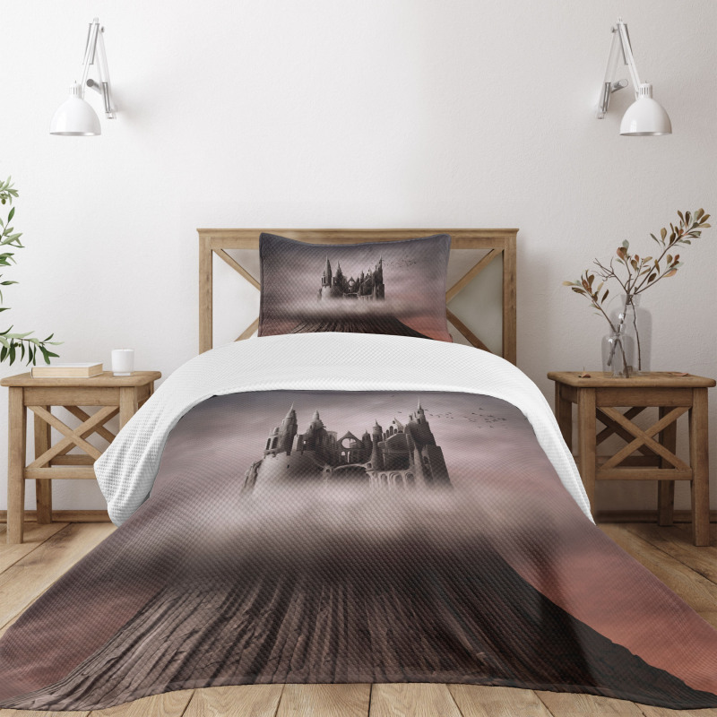 Castle Clouds Bedspread Set