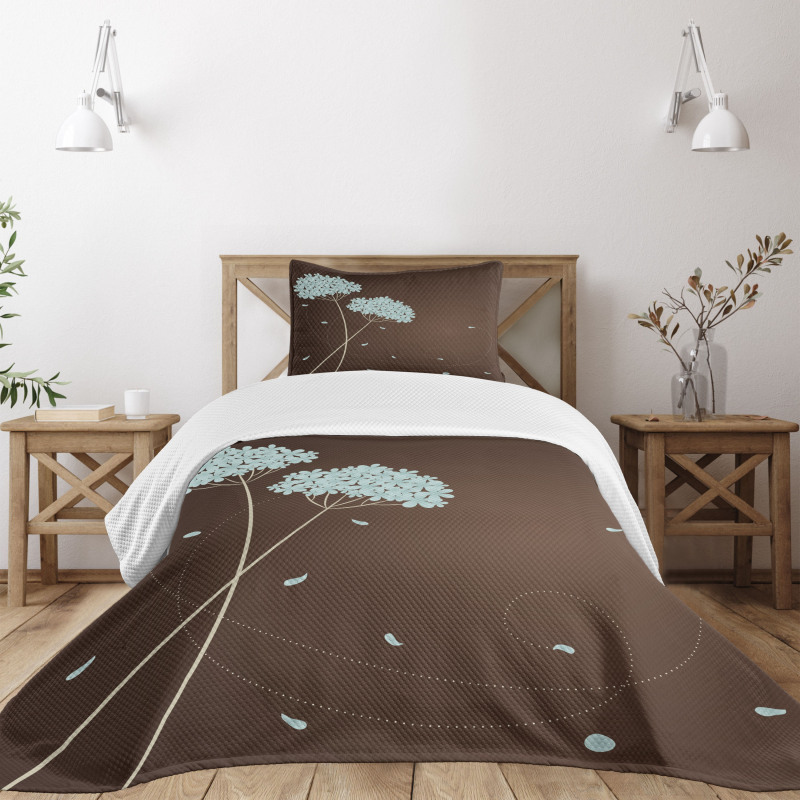 Falling Leaves Bedspread Set