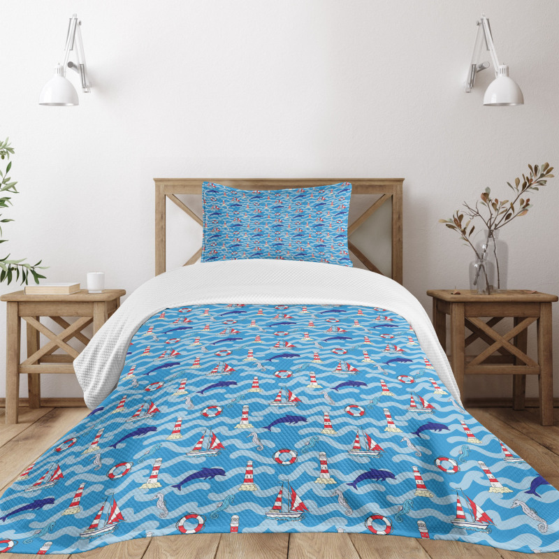 Wavy Lines Dolphins Bedspread Set