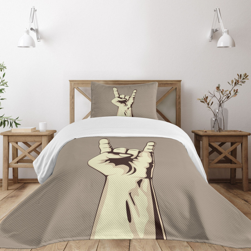 Hand Sign Vintage Bedspread Set