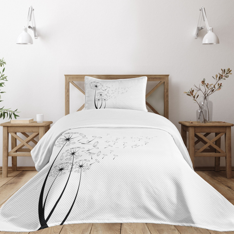 Seed Blown in Wind Bedspread Set