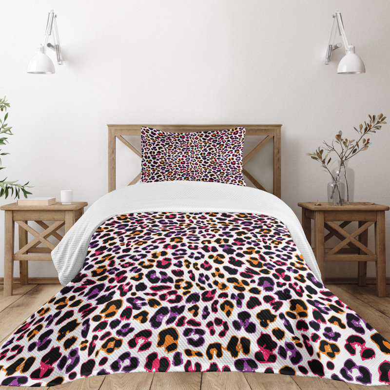 Safari Leopard Animal Motif Bedspread Set