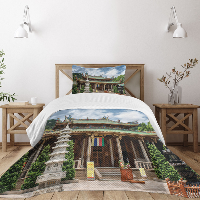 Putuo Building Photo Asia Bedspread Set