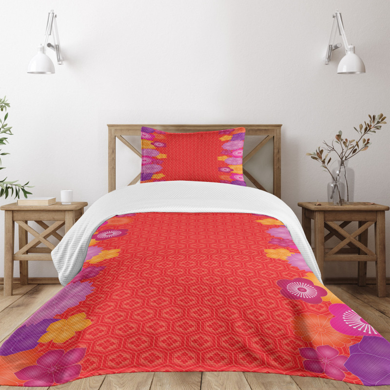 Auspicious Bellflower Bedspread Set