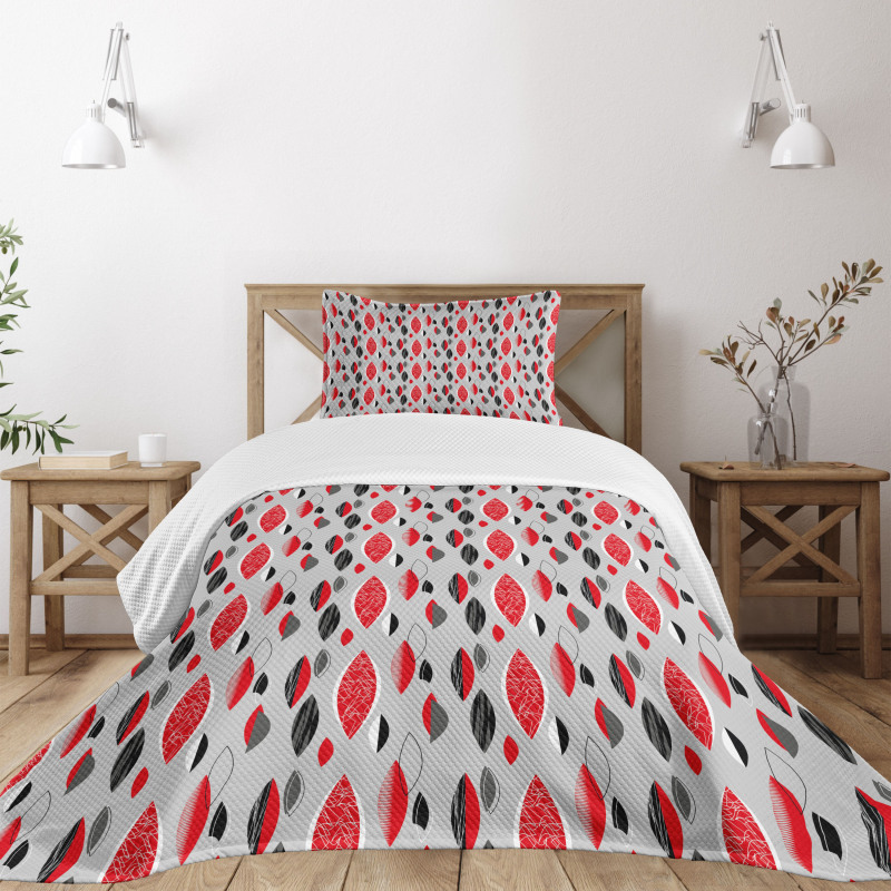 Abstract Oval Leaf Bedspread Set