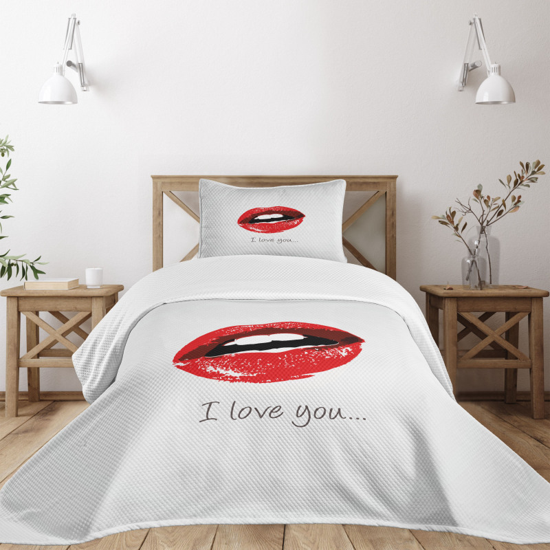 Seductic Female Lips Bedspread Set