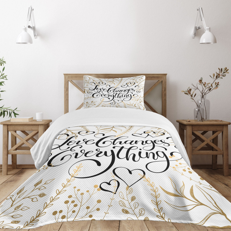 Foliage Pattern Bedspread Set