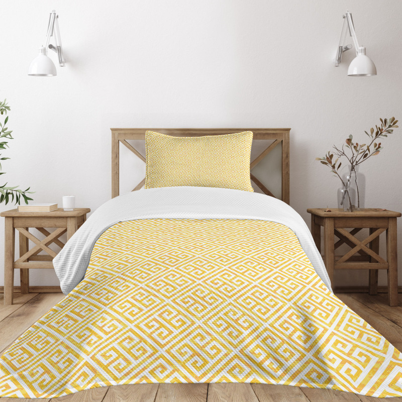 Yellow and White Maze Bedspread Set