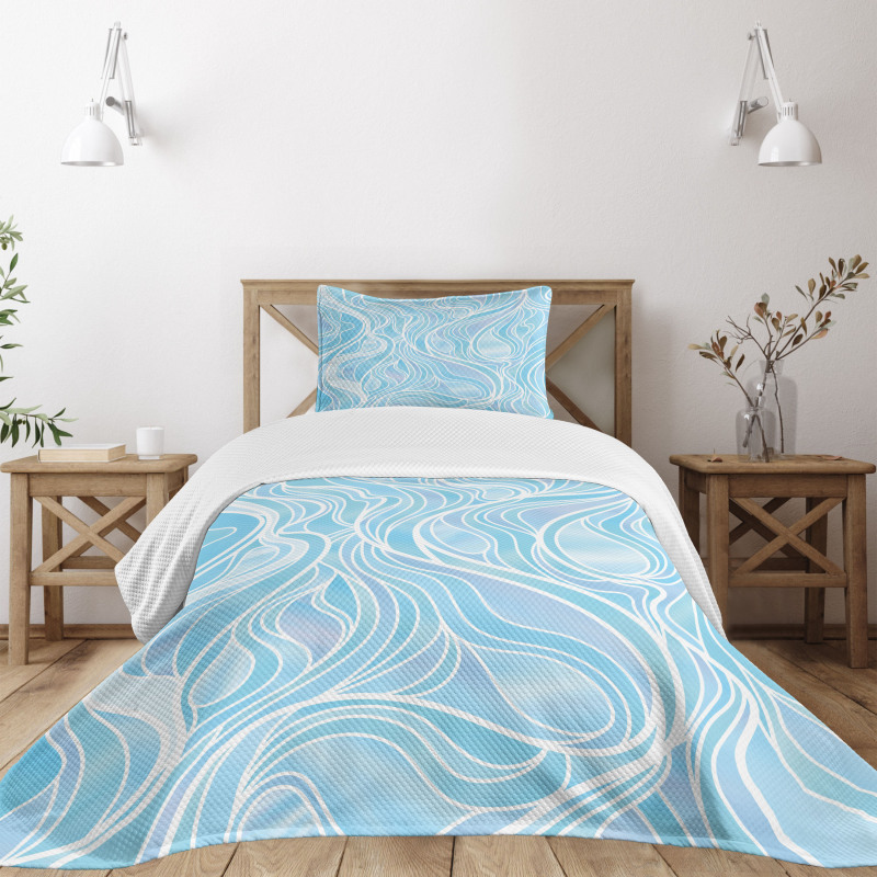 Ornate Wavy Stripes Bedspread Set