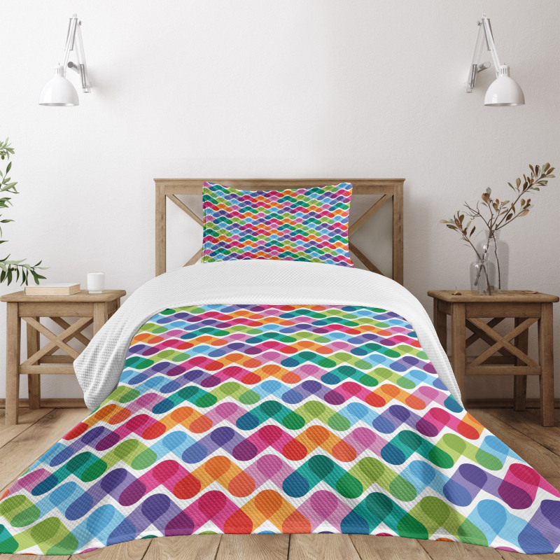 Lively and Geometrical Bedspread Set