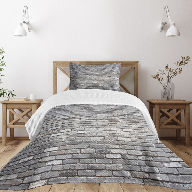 Aged Rough Brick Wall Bedspread Set