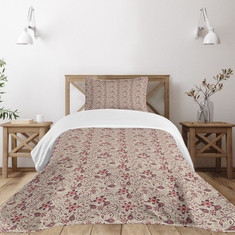 Retro Ornate Blossoms Bedspread Set