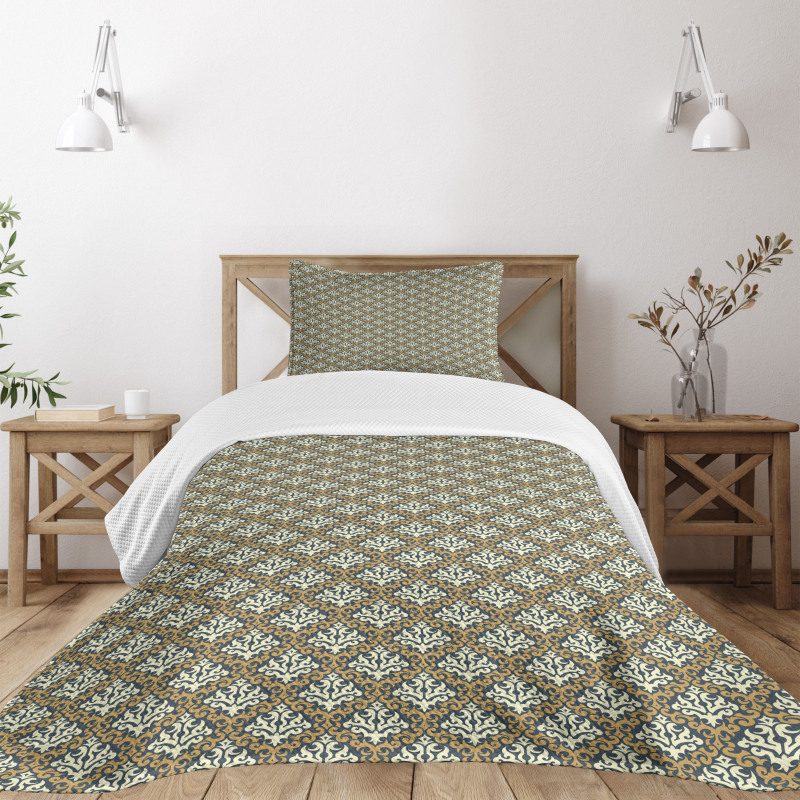 Royal Foliage Motifs Bedspread Set