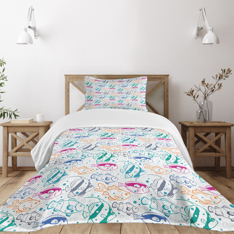 Retro Cartoon Style Bedspread Set