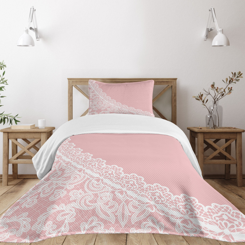 Lace Style Border Bedspread Set