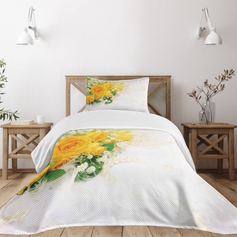 Bouquet of Romantic Flower Bedspread Set