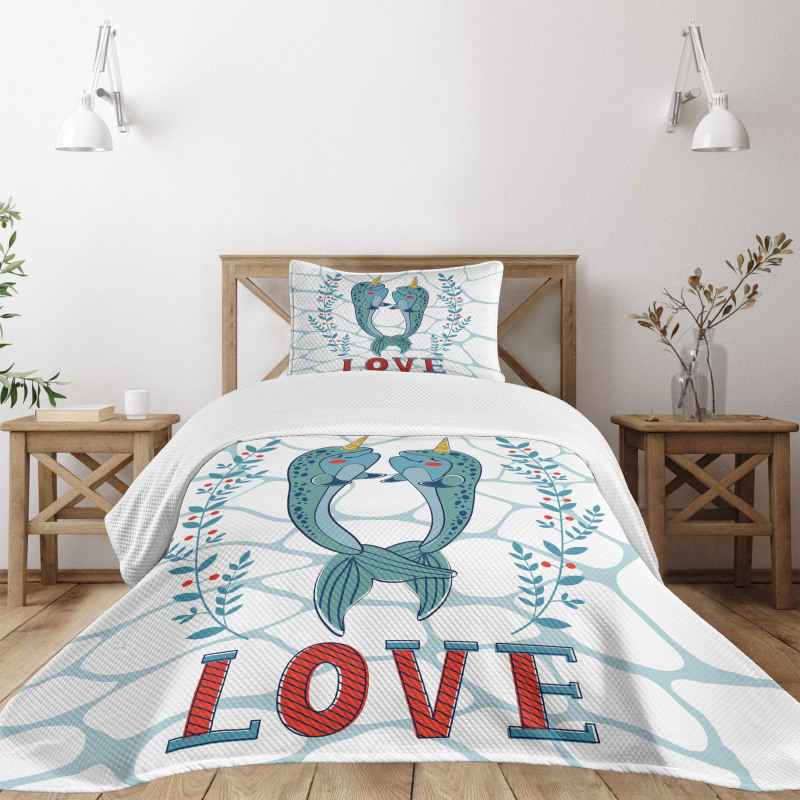 Whales in Love Design Bedspread Set