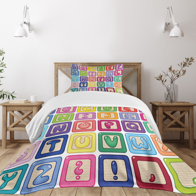 English Alphabet Bedspread Set