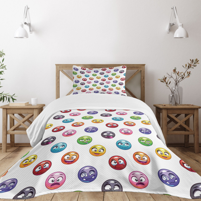 Different Cartoon Faces Bedspread Set