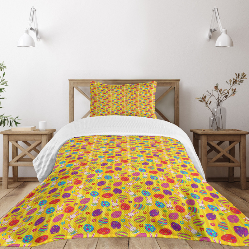 Bunnies Daisies Funky Bedspread Set