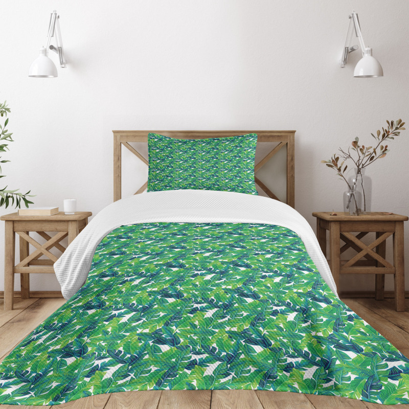 Lush Tropical Leaves Bedspread Set