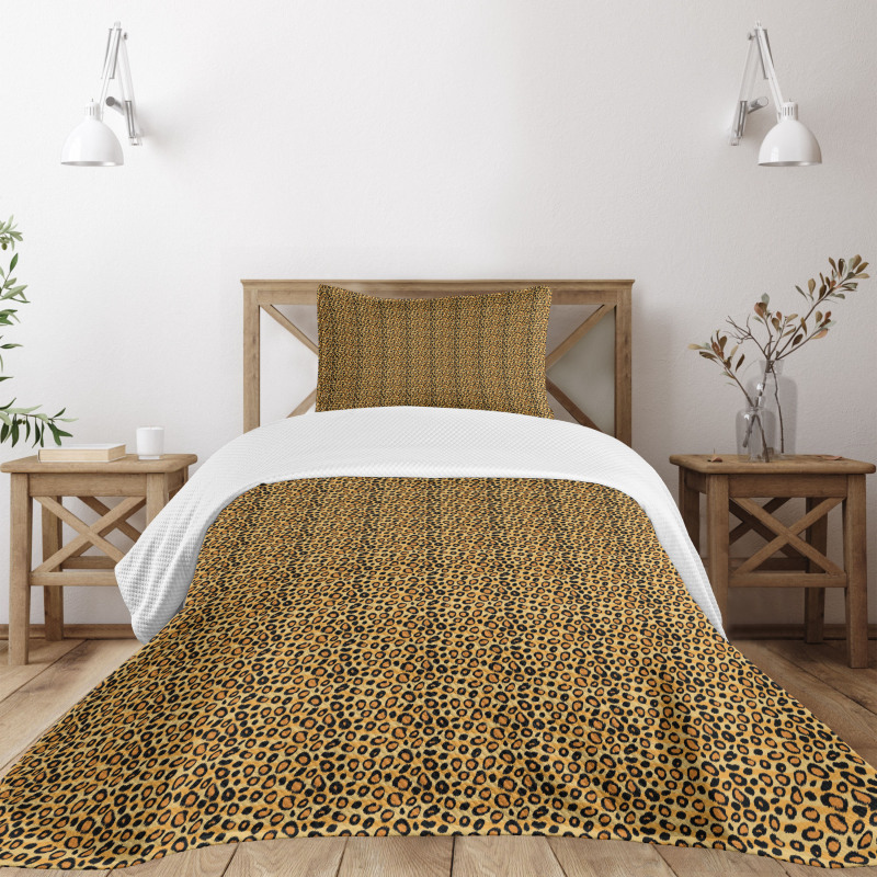Wild Feline Tile Bedspread Set