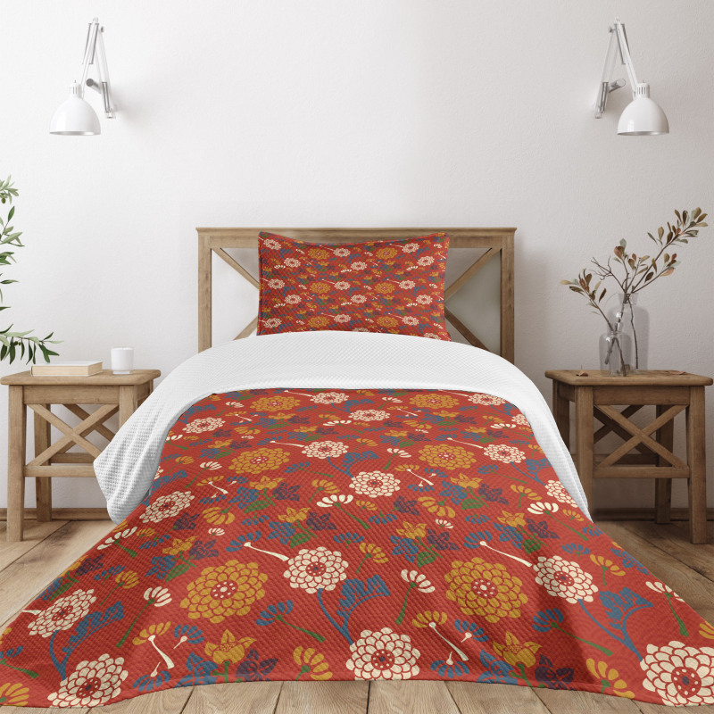 Flower Silhouettes Bedspread Set