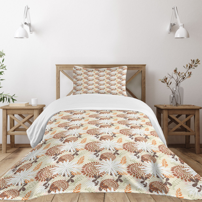 Petals of the Spring Bedspread Set