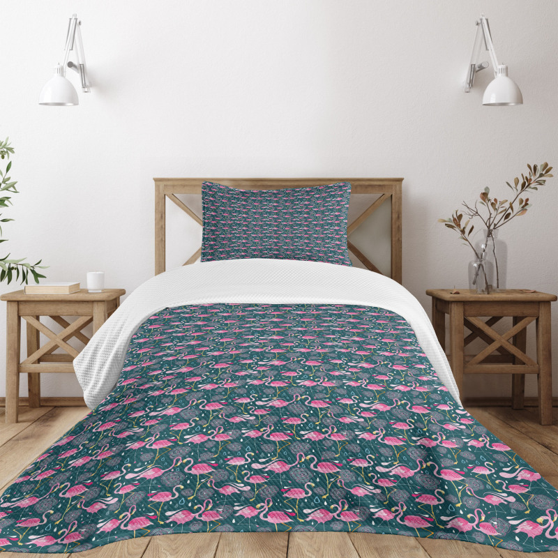 Exotic Bird Pattern Bedspread Set