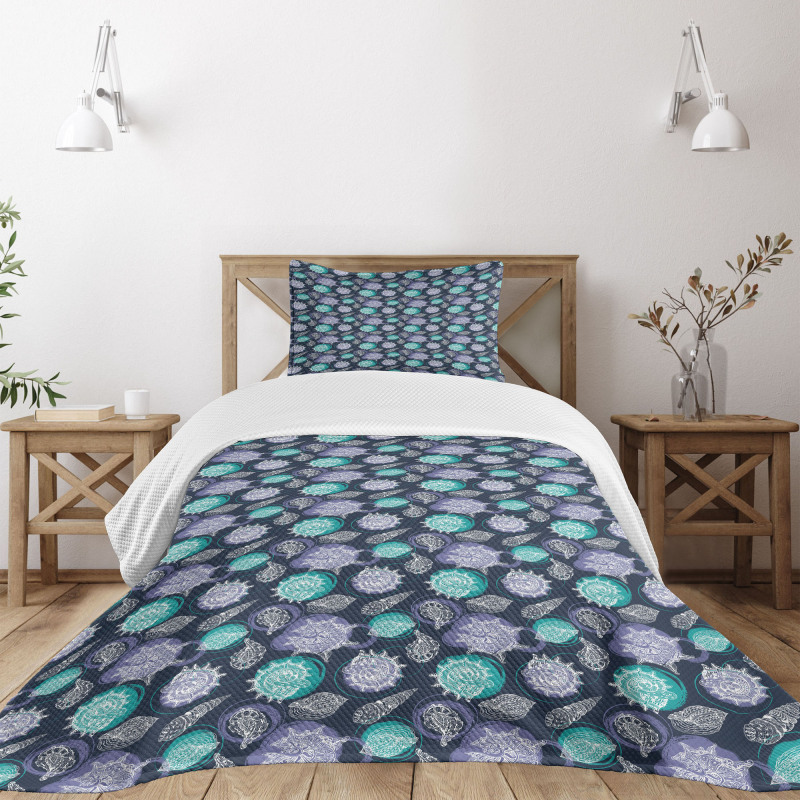 Ocean Grunge Seashells Bedspread Set