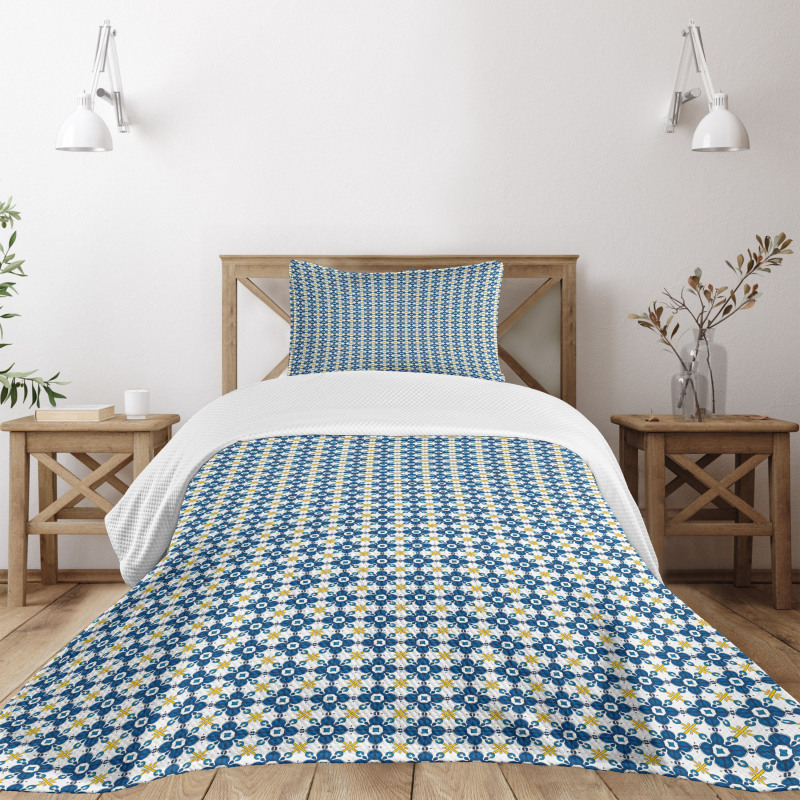 Traditional Azulejo Tile Bedspread Set