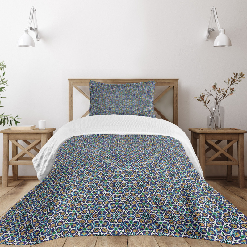 Oriental Flower Bloom Print Bedspread Set