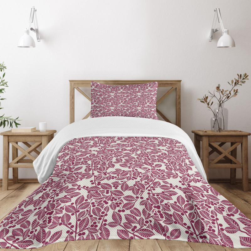 Monochrome Foliage Motif Bedspread Set