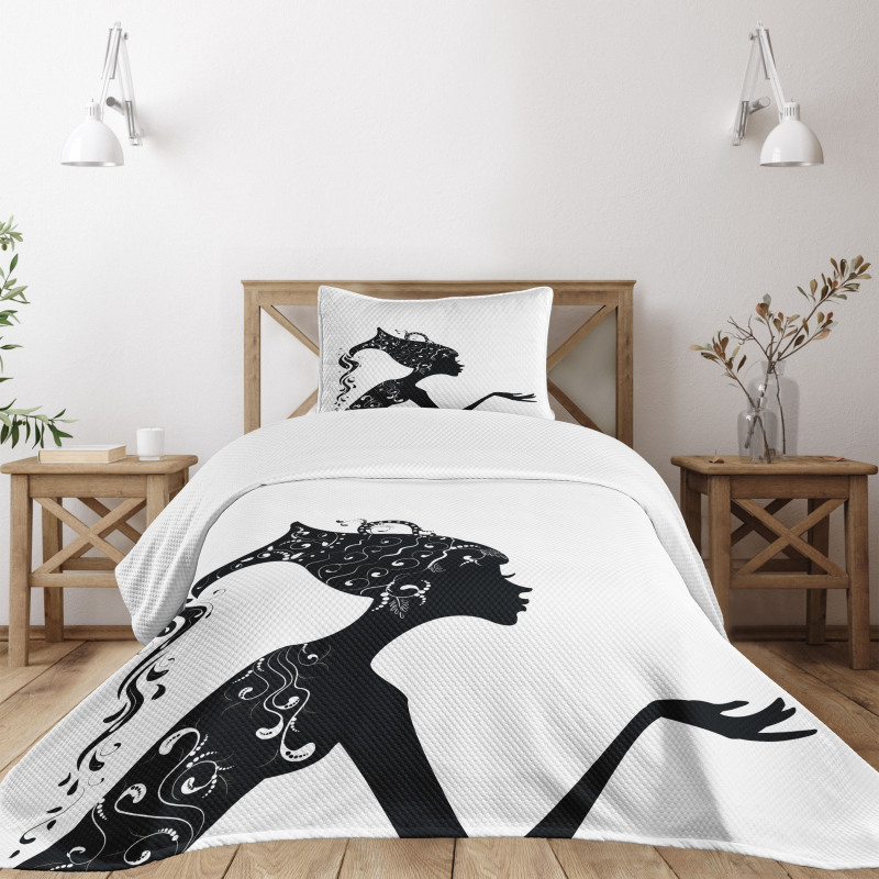 Woman Bedspread Set