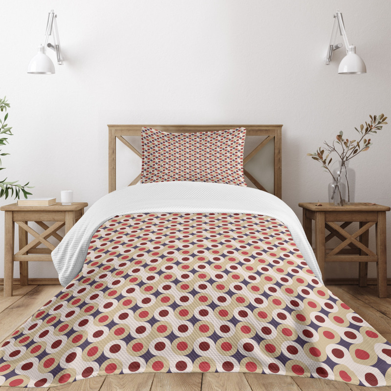 Abstract Wrench Motif Bedspread Set