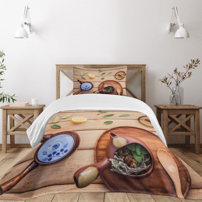 Herbal Pot Rustic Bedspread Set