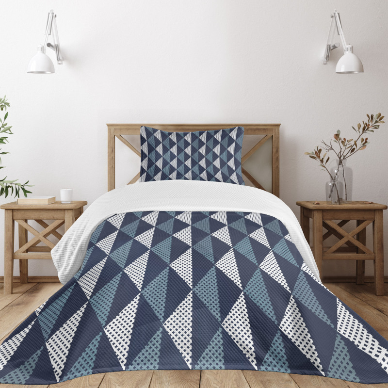 Rhombuses and Dots Bedspread Set