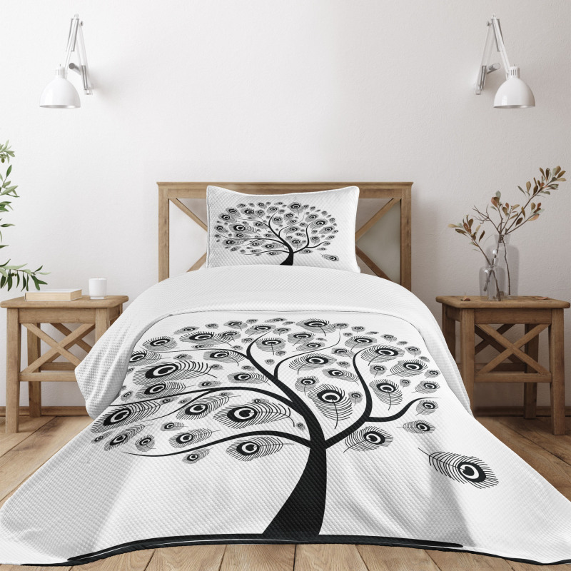 Peacock Motifs Bedspread Set