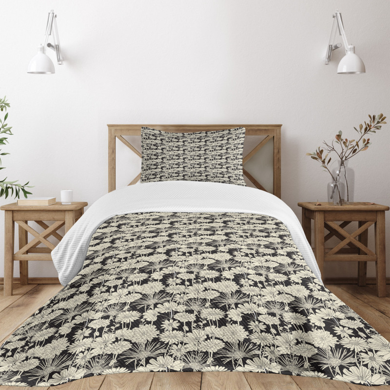 Monochrome Spring Growth Bedspread Set