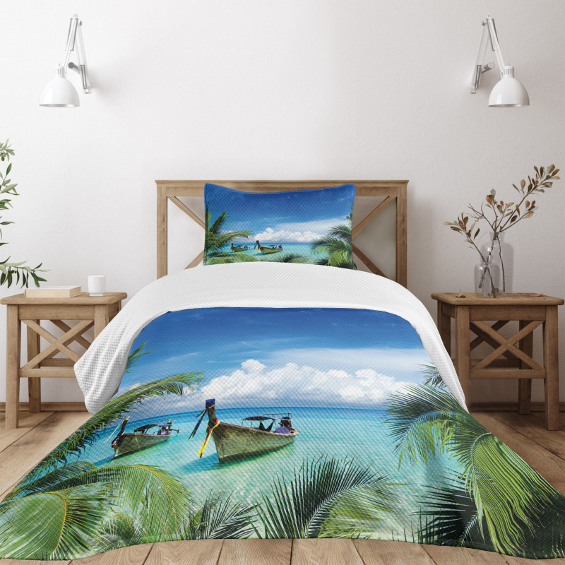 Palm Beach Fishing Boats Bedspread Set