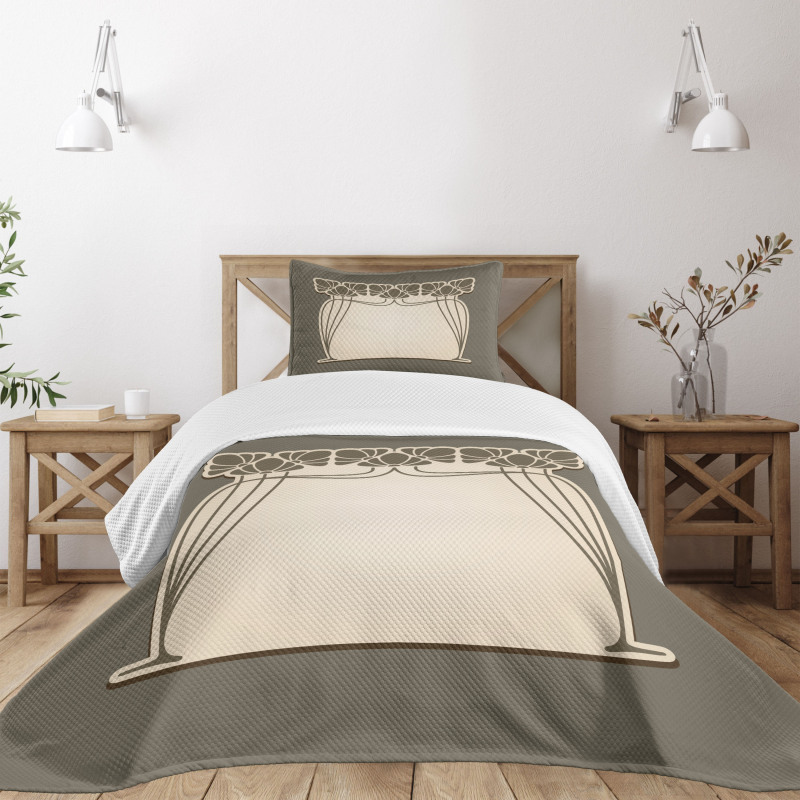 Floral Arch Shape Bedspread Set