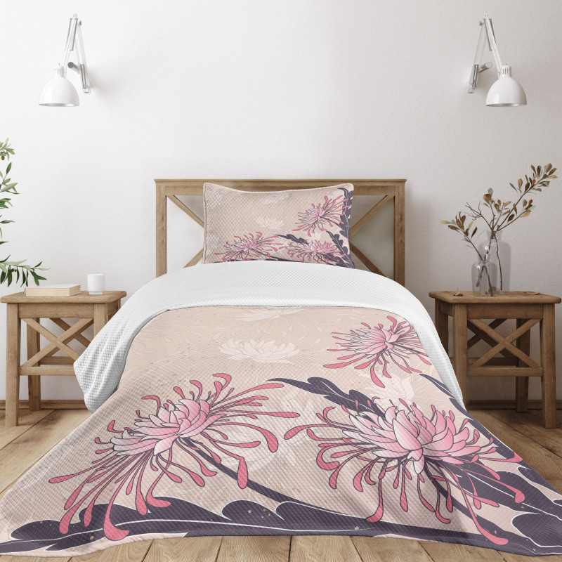 Chrysanthemum Bloom Bedspread Set