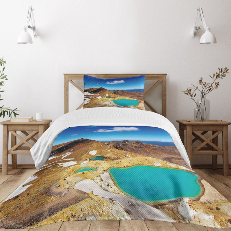 Emerald Lakes Photo Bedspread Set