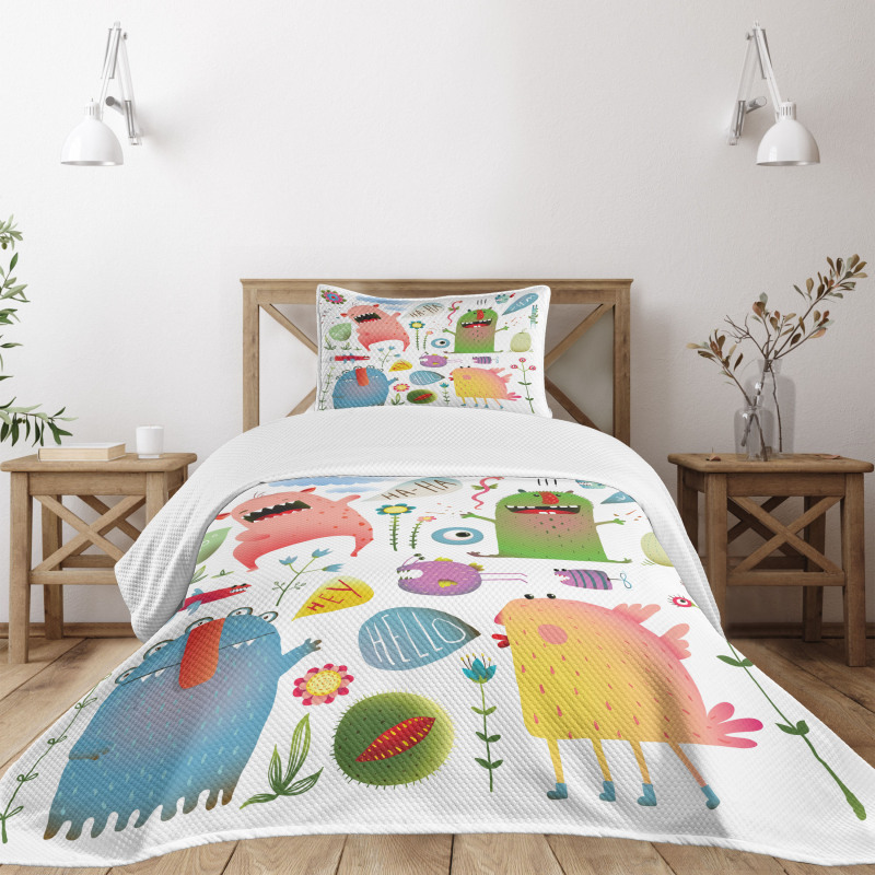 Alien Creatures Bedspread Set