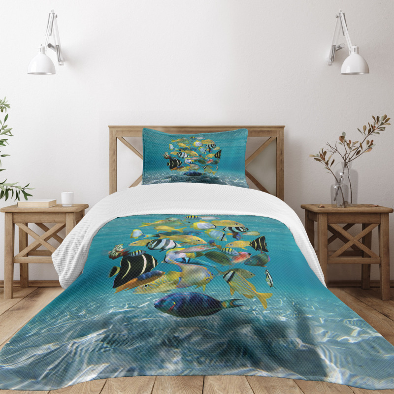 Shoal of Fish Underwater Bedspread Set
