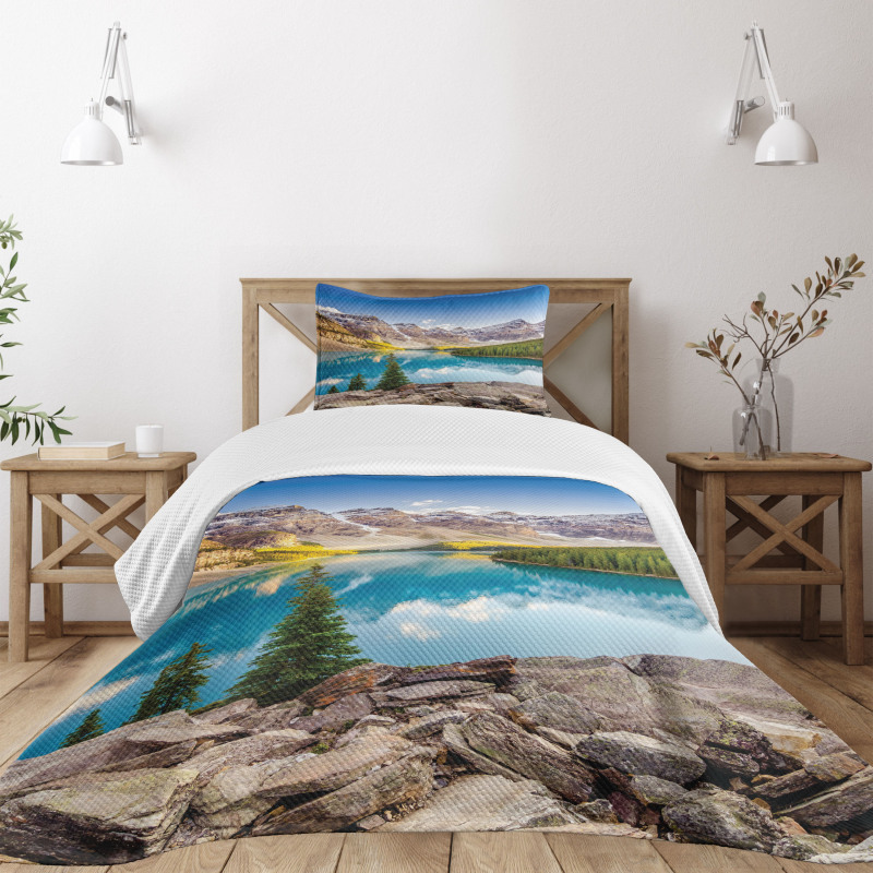 Moraine Lake Sunset Bedspread Set