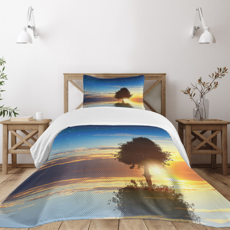 Tree Silhouette Farm Bedspread Set